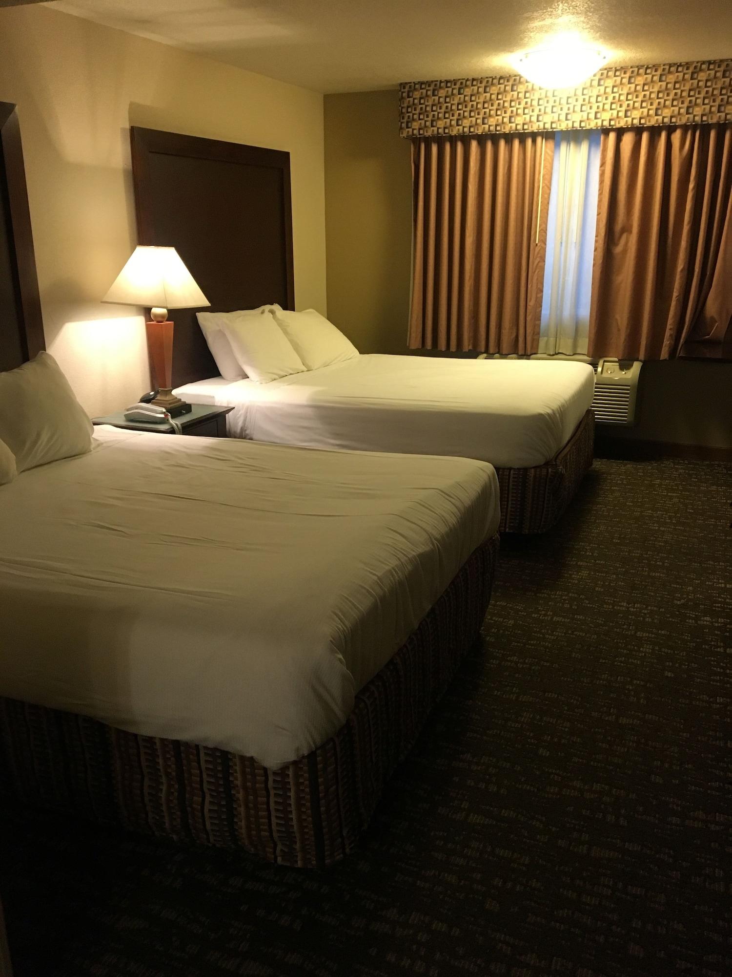 District Hotel By Oyo Portland Convention Center Экстерьер фото